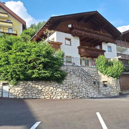 Apartments Insam Santa Cristina Val Gardena Eksteriør billede