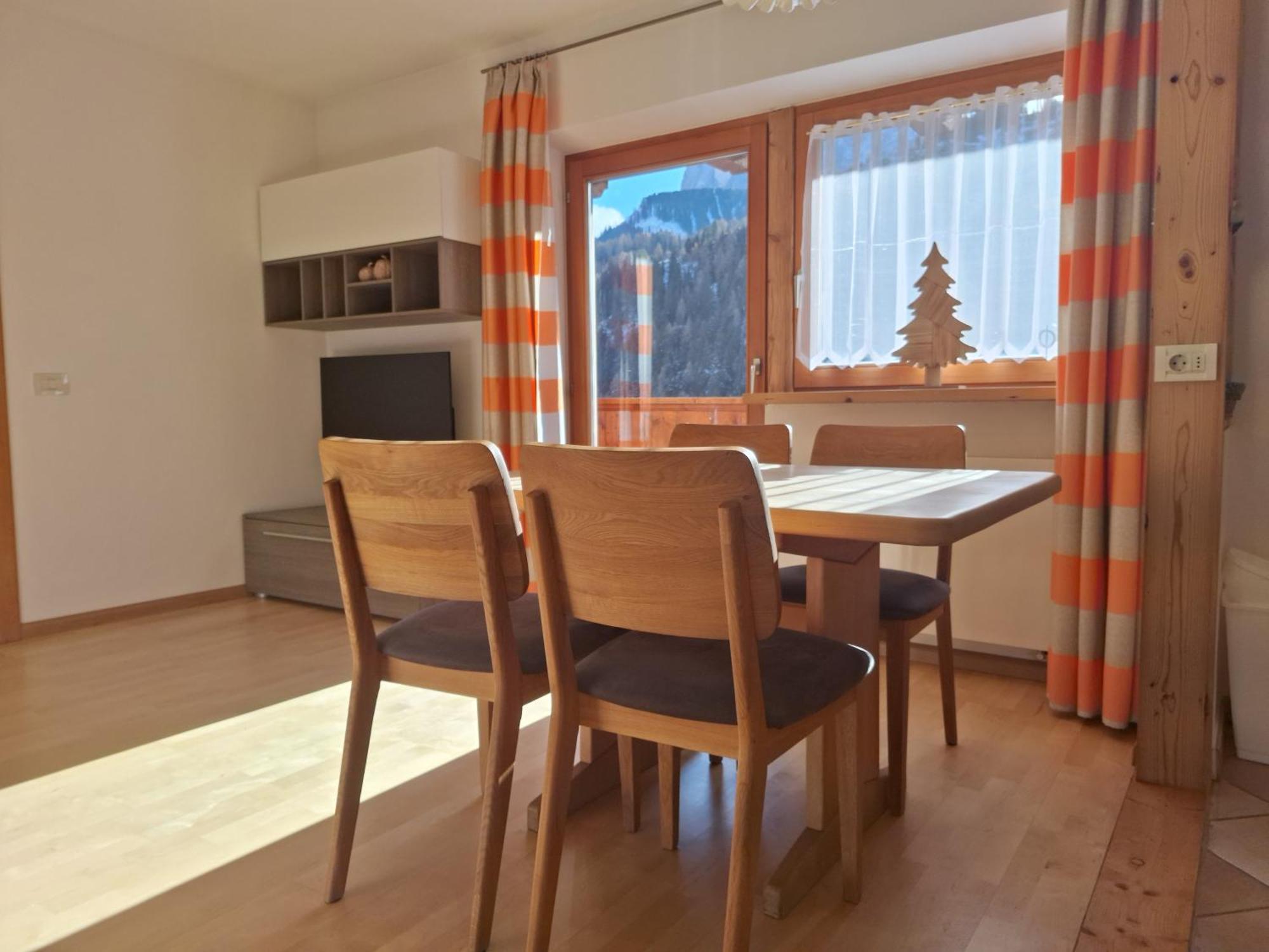 Apartments Insam Santa Cristina Val Gardena Eksteriør billede