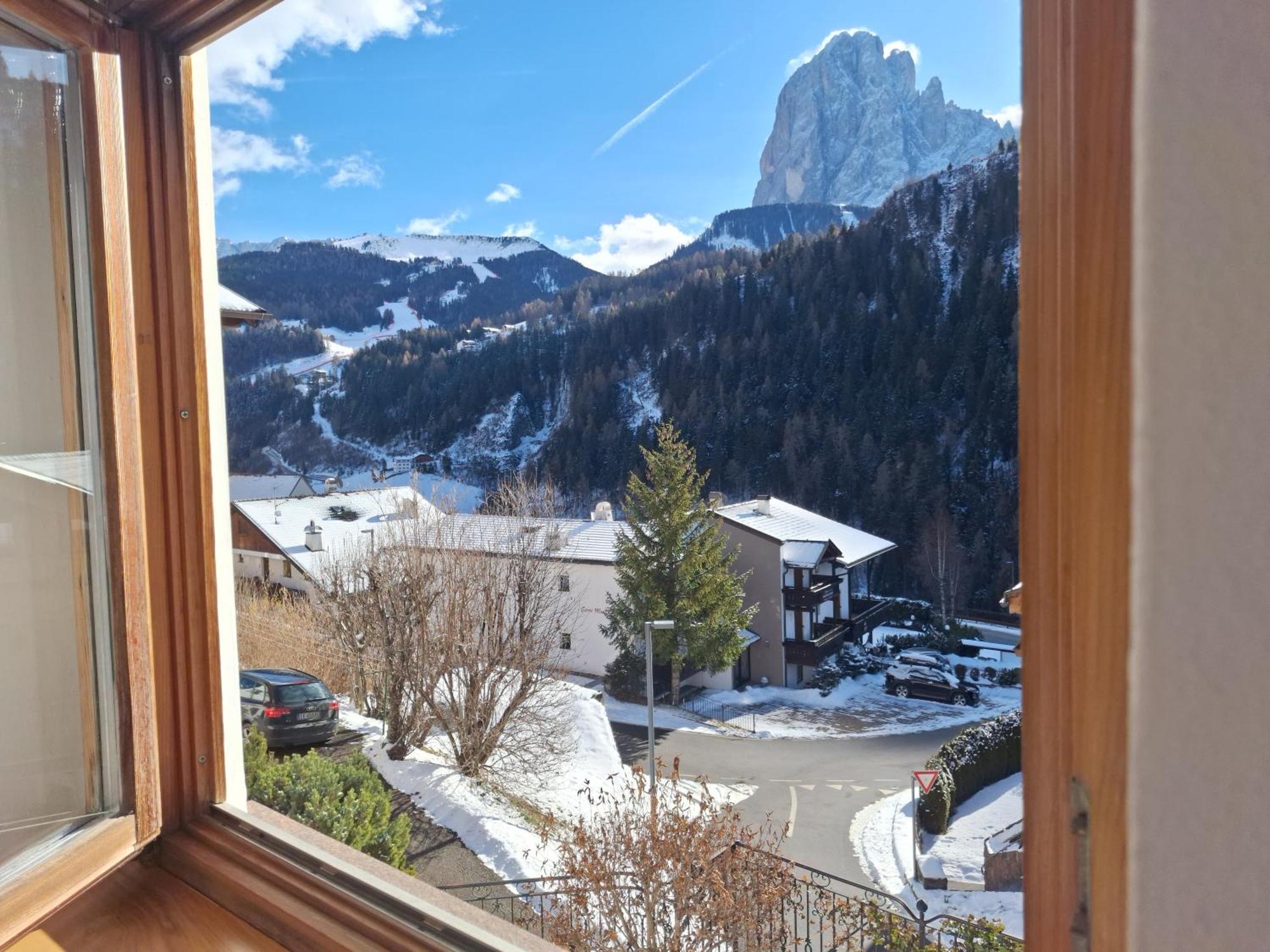 Apartments Insam Santa Cristina Val Gardena Eksteriør billede